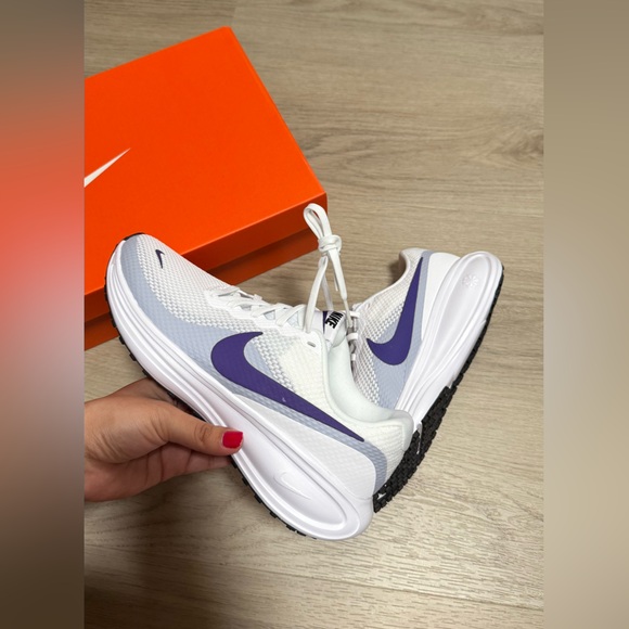 Nike Revolution 8 Wide in White and Purple - Picture 3 of 8